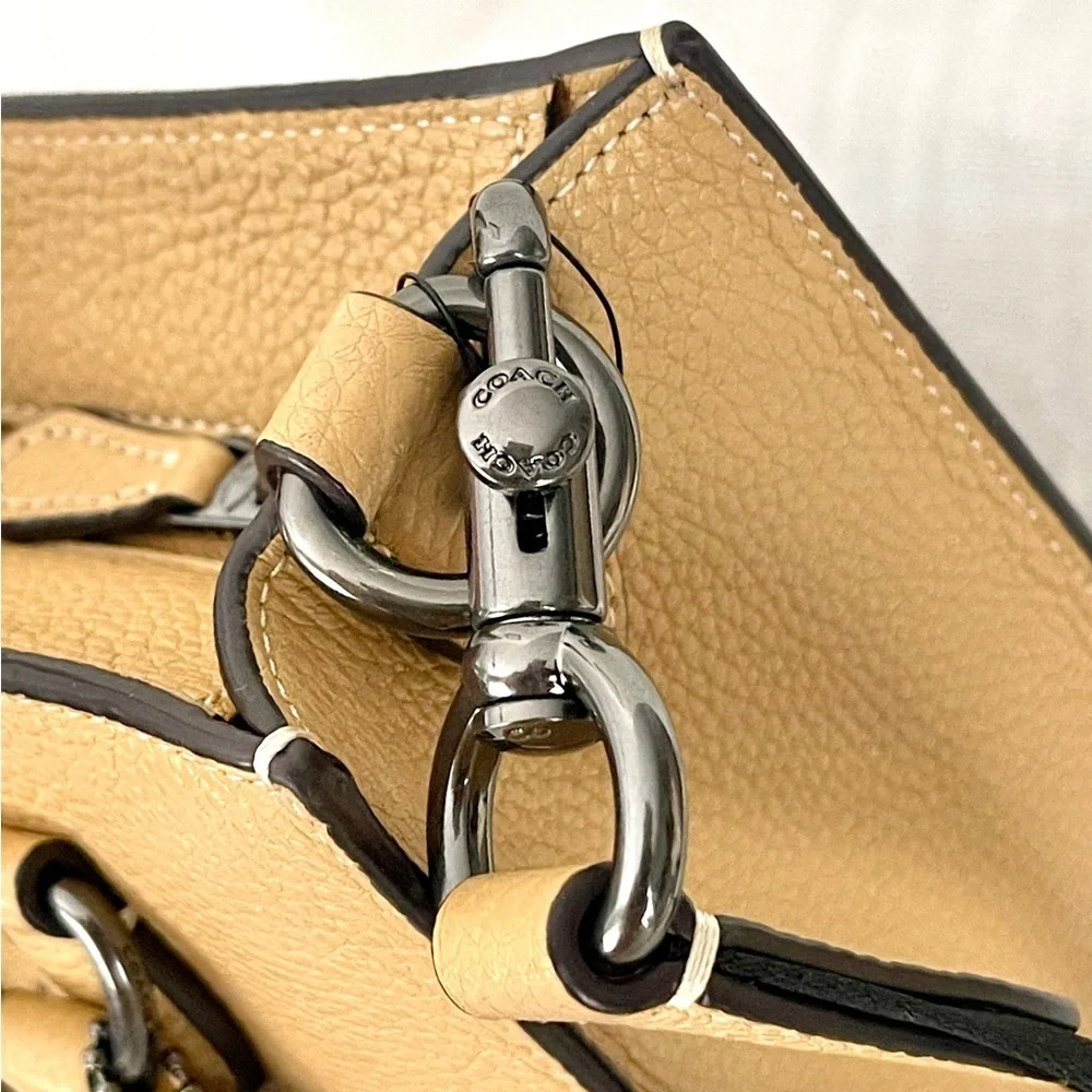 Coach X Special Edition Observed By Us Dylan Leather Tote w/Gunmetal - Picture 8 of 16